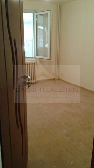 Piata Crangasi, apartament parter 5 camere, central, vad comercial.