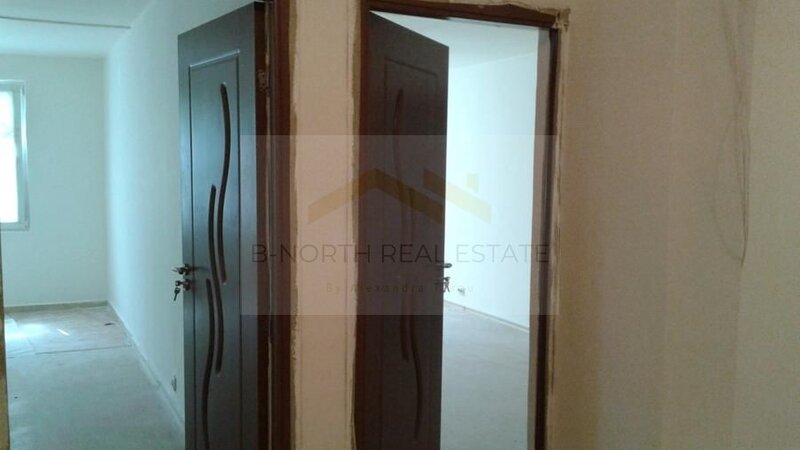 Piata Crangasi, apartament parter 5 camere, central, vad comercial.